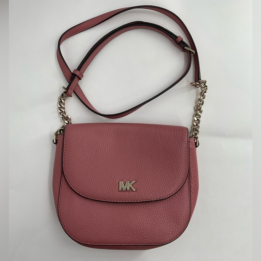 Micheal Kors Half dome crossbody Rose Pink